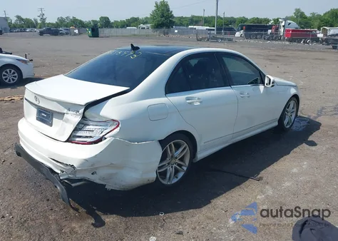 2013 Mercedes-Benz C 300 Luxury 4Matic/Sport 4Matic from USA, damaged, VIN WDDGF8AB9DR295926